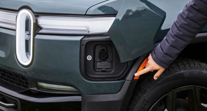 Rivian's Brand-New LFP Battery Pack Gets Tested at a DC Fast Charger ...